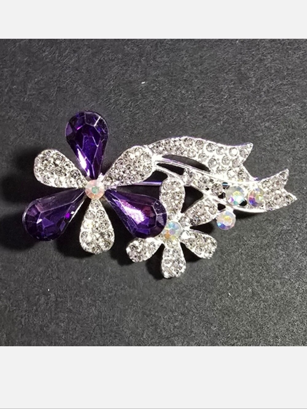 Fashion Jewelry Purple and Clear Floral Crystal Brooch